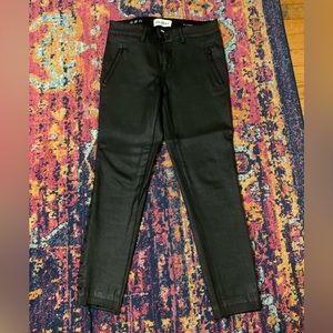 Brand: DL1961; Size: 28